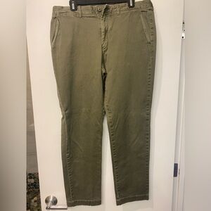 J. Crew Olive Green Chinos Straight Leg Cotton Twill